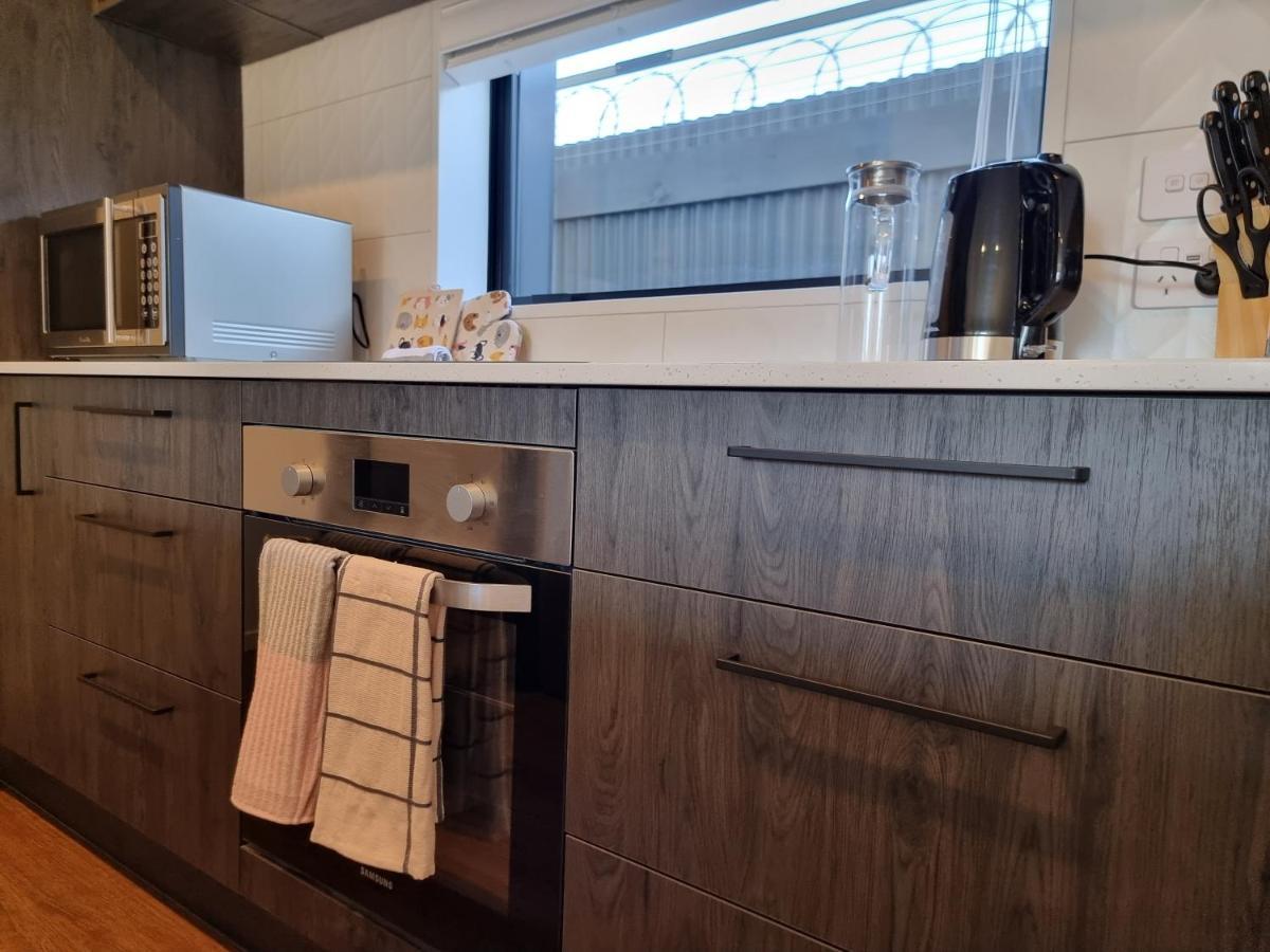 Villa Addington Townhouse With Carpark 8Mins Walk To Hagley Park South à Christchurch Extérieur photo