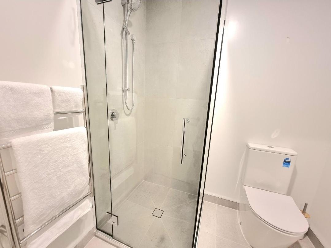 Villa Addington Townhouse With Carpark 8Mins Walk To Hagley Park South à Christchurch Extérieur photo