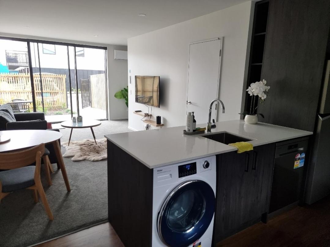 Villa Addington Townhouse With Carpark 8Mins Walk To Hagley Park South à Christchurch Chambre photo